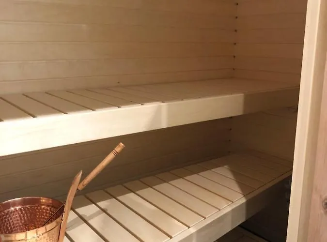 Louna 6-3 Apartament